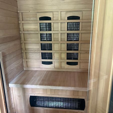 1Lochness Glam Lodges Inverness Exteriör bild