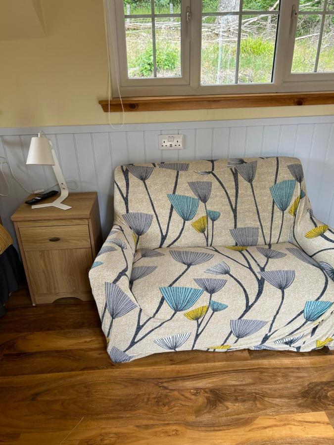 1Lochness Glam Lodges Inverness Exteriör bild