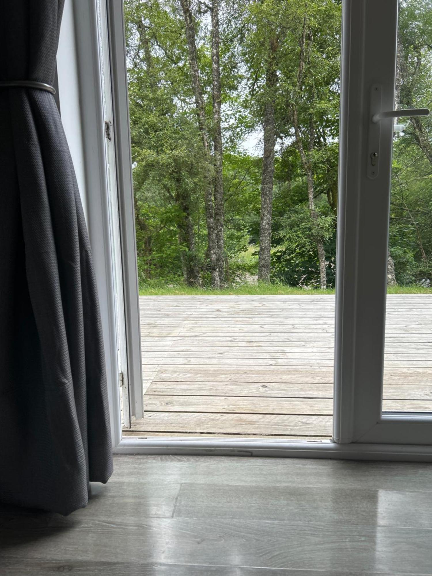 1Lochness Glam Lodges Inverness Exteriör bild