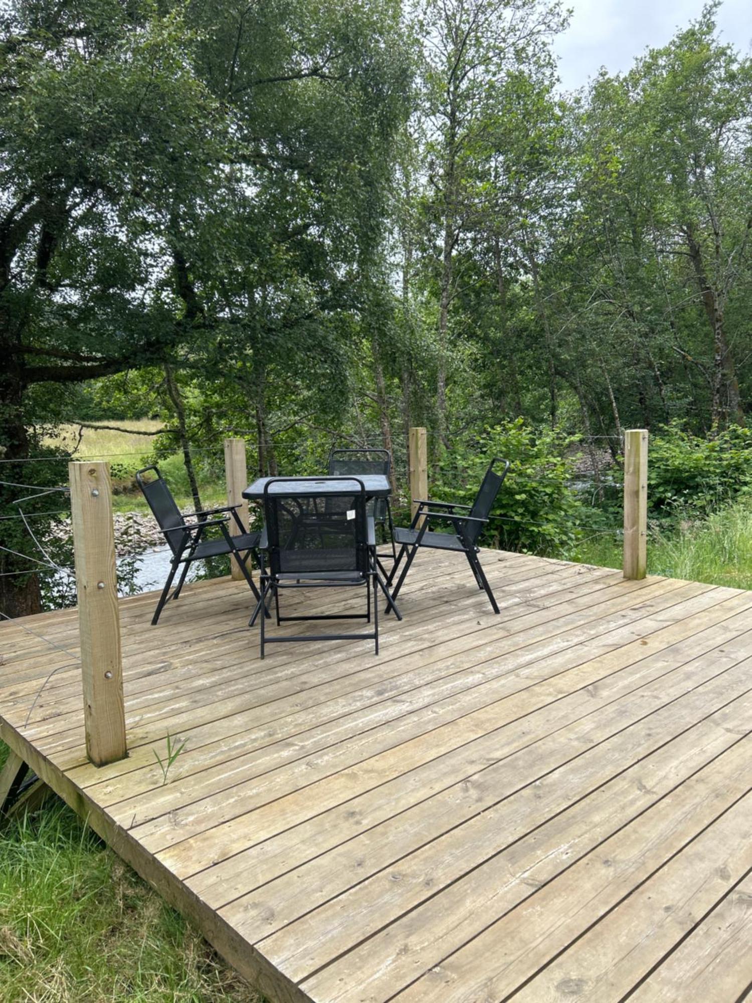 1Lochness Glam Lodges Inverness Exteriör bild